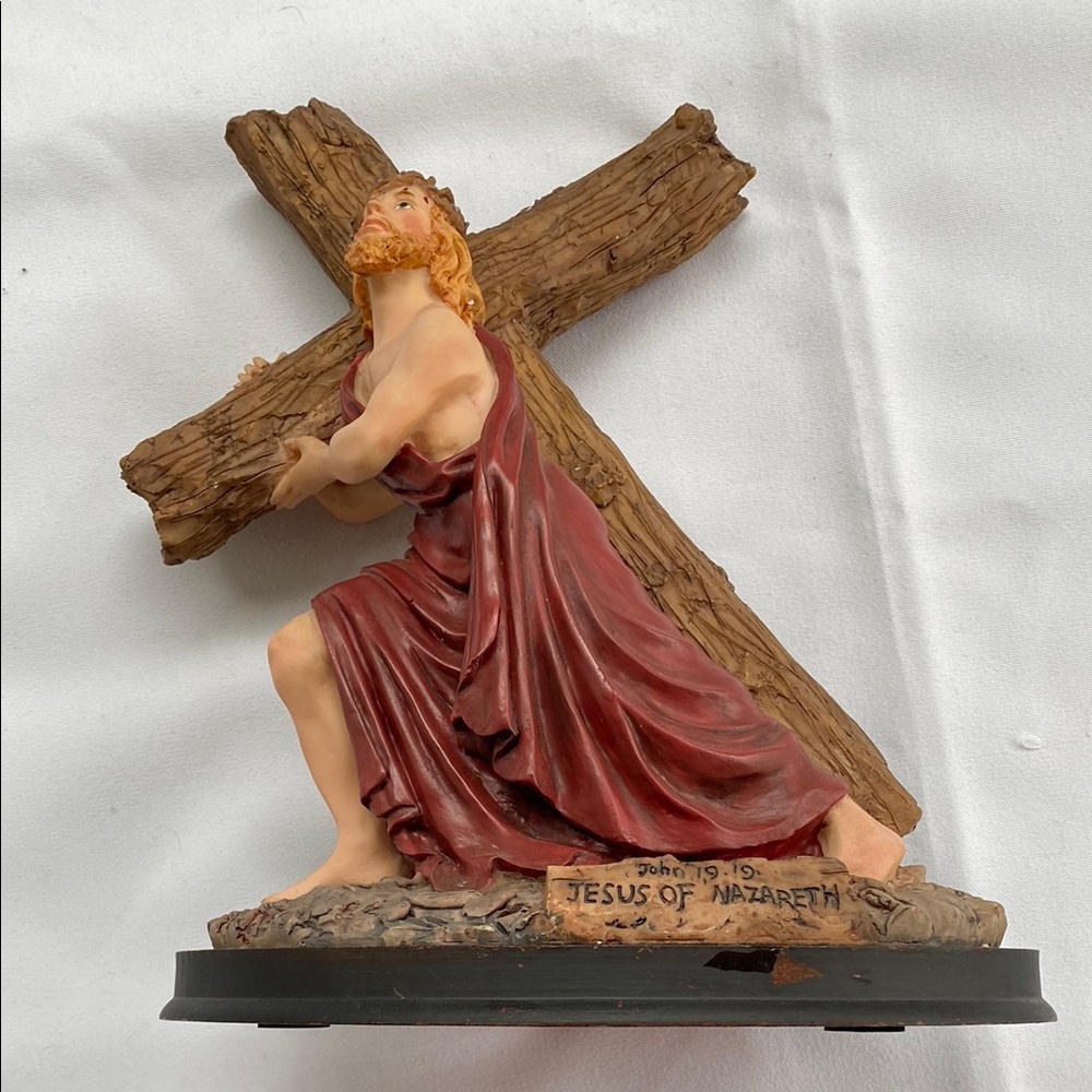 Jesus of Nazareth Figurine - LargTimeless Treasures-Lavertye